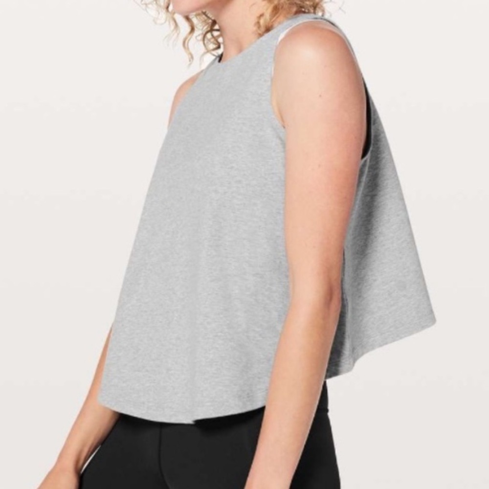 Lululemon Blissed Out Tank Heathered Core Light Gray Size 2